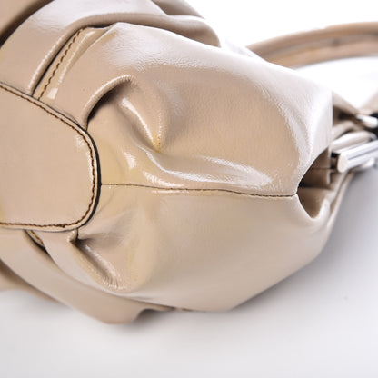 Alexander McQueen Patent Elvie Satchel Beige 9 of 10