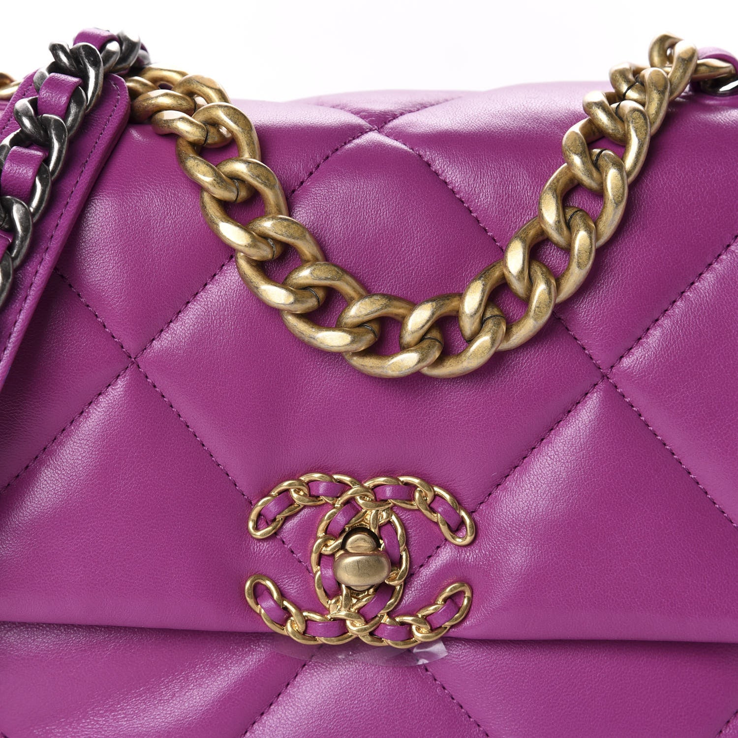 Chanel Lambskin Quilted Medium 19 Flap Purple 9 of 9