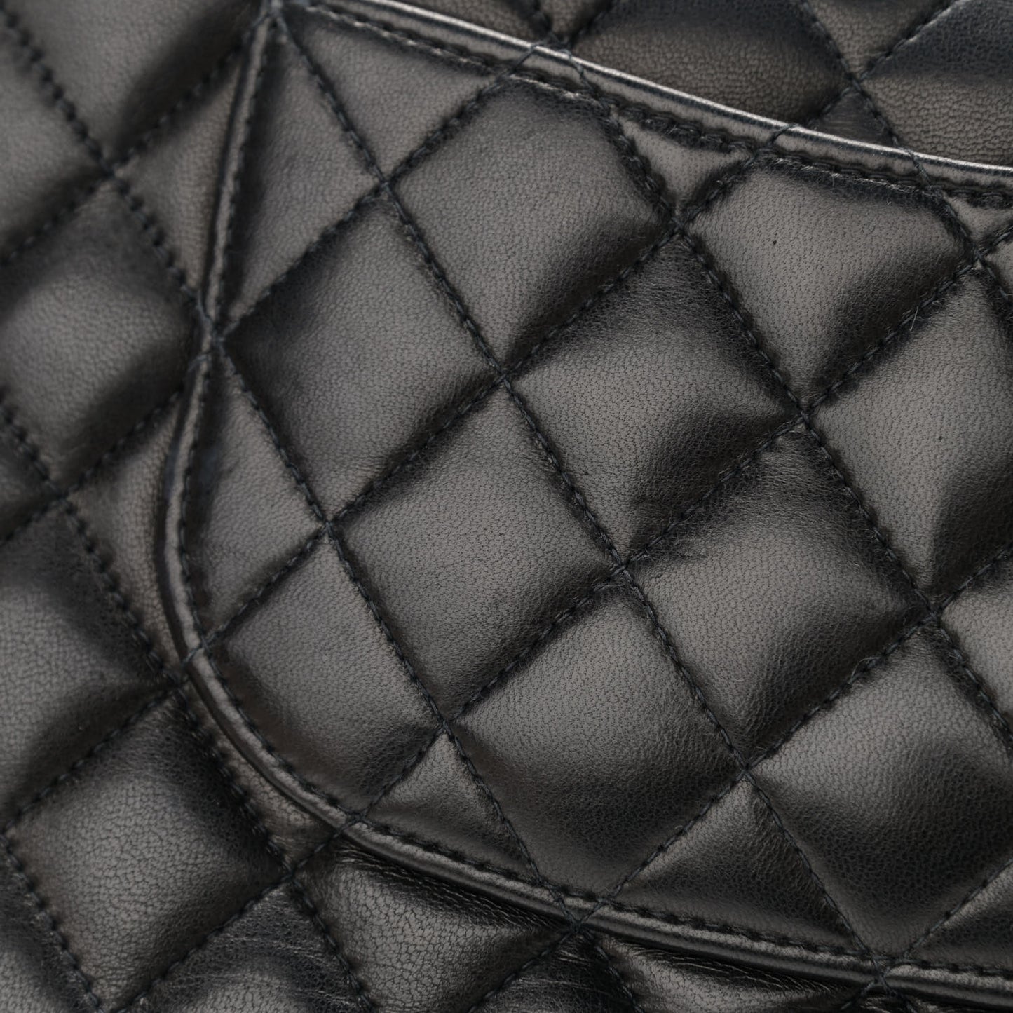Lambskin Quilted Medium Double Flap Navy