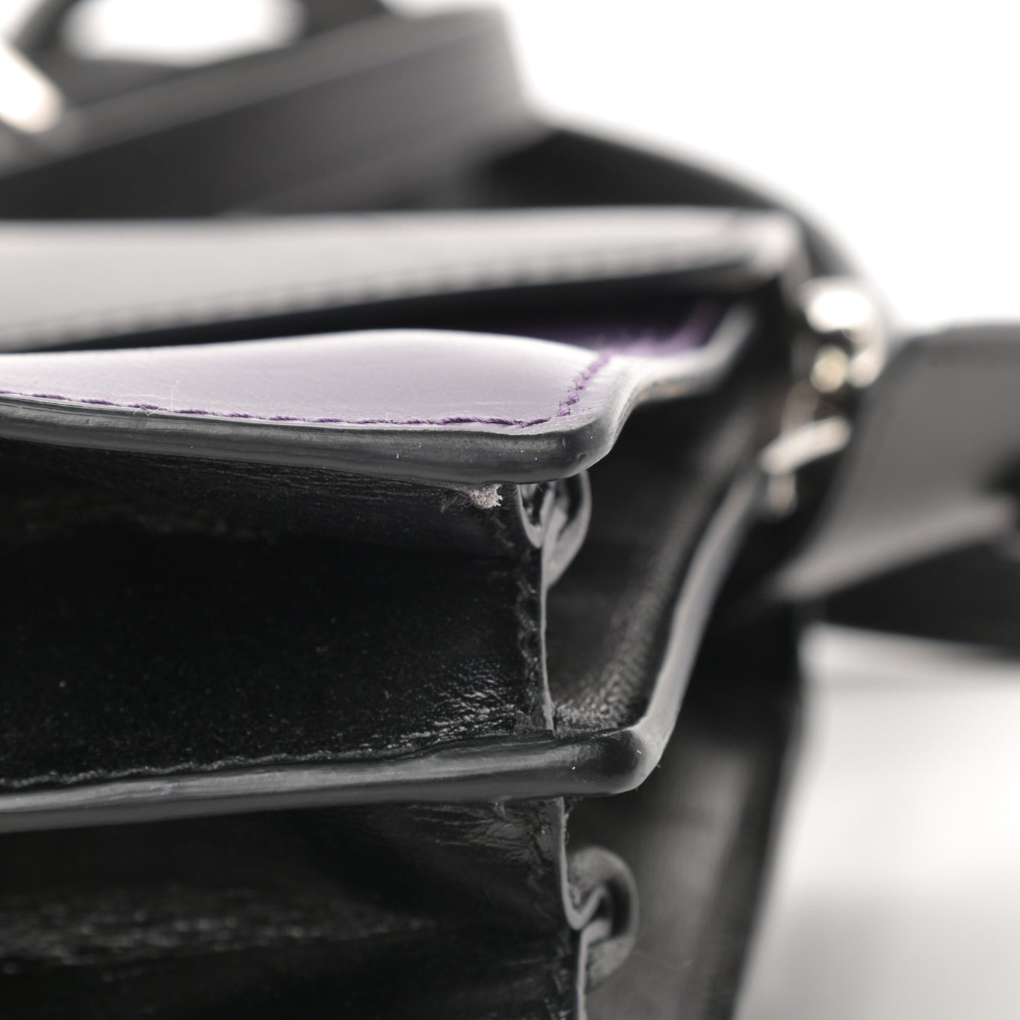 Box Calfskin Shoulder Bag Black Viola