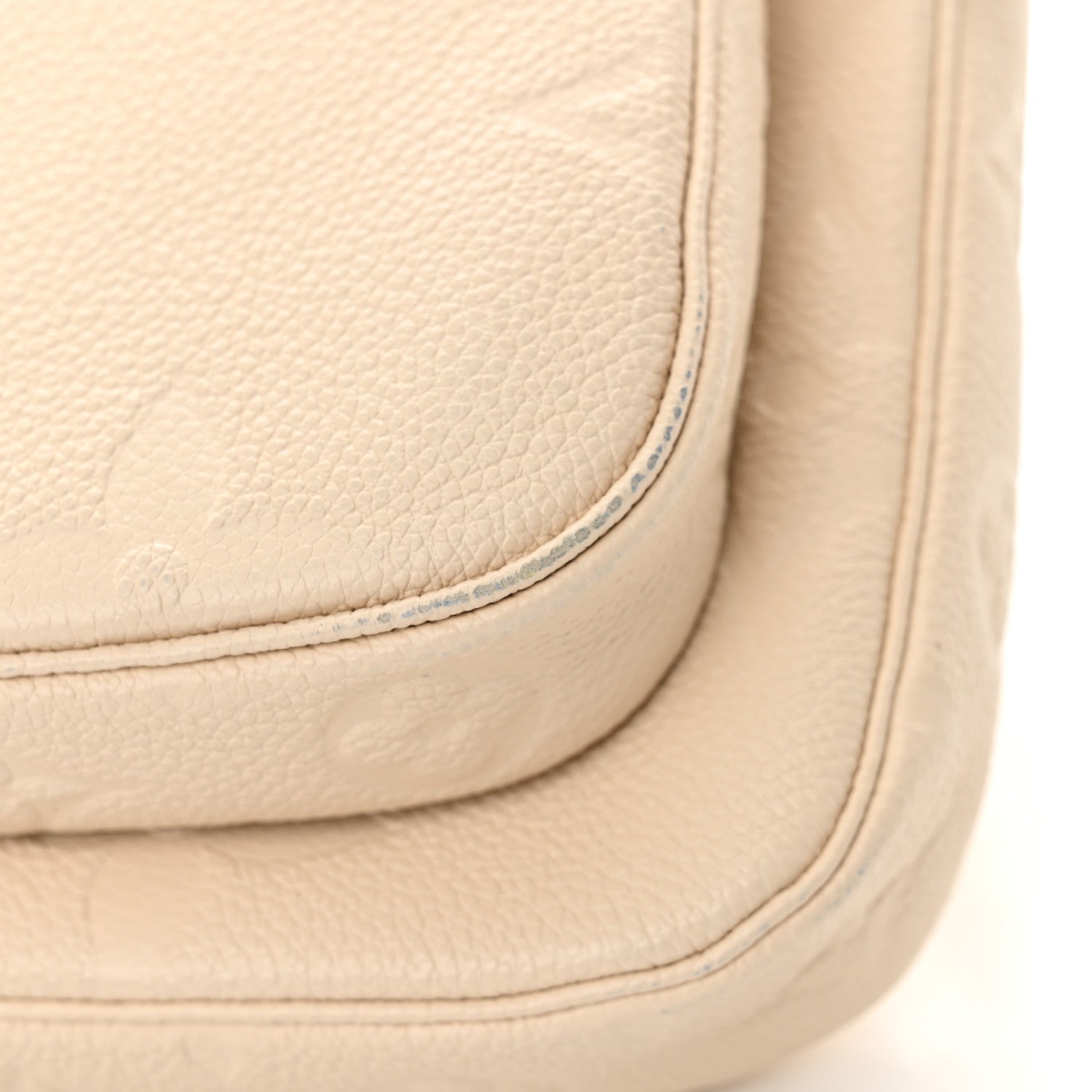 Louis Vuitton Empreinte Monogram Giant Multi Pochette Accessories Cream 11 of 12