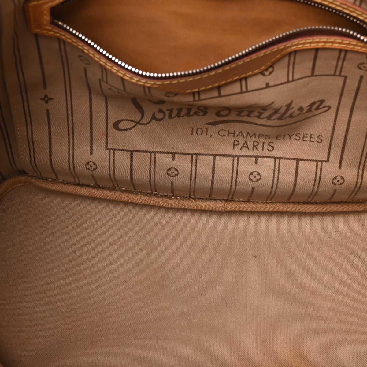 Louis Vuitton Monogram Neverfull MM 5 of 10