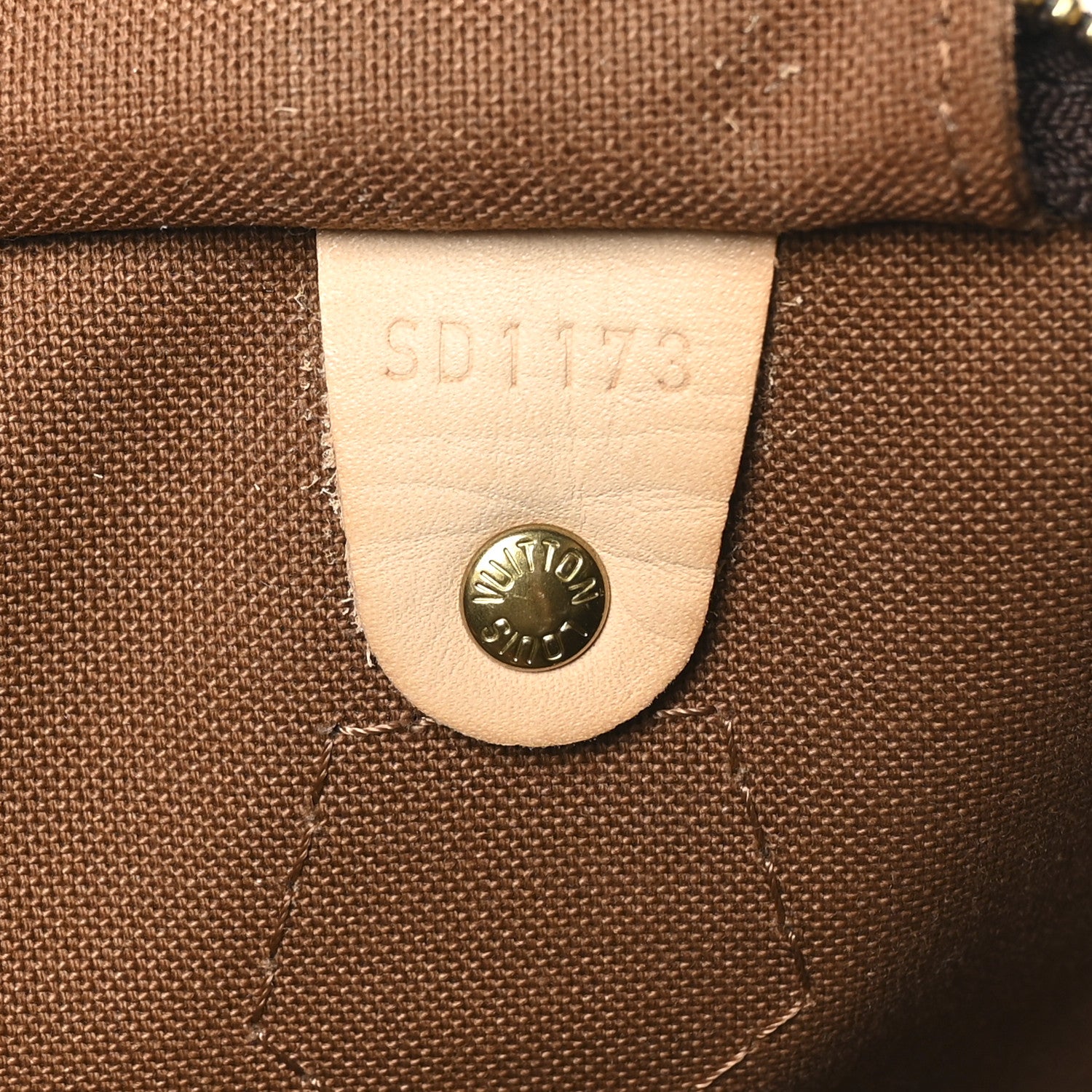 Louis Vuitton Monogram Speedy 40 6 of 13