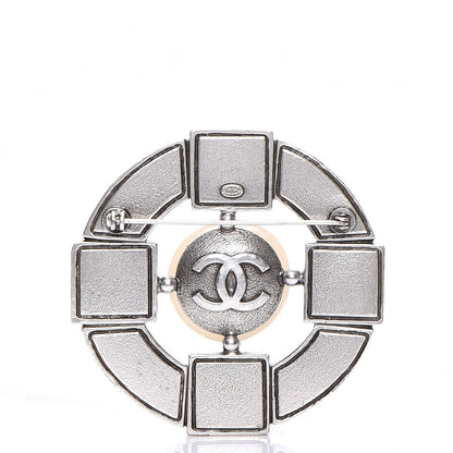 Chanel Pearl Glass Brooch Black Green 3 of 6