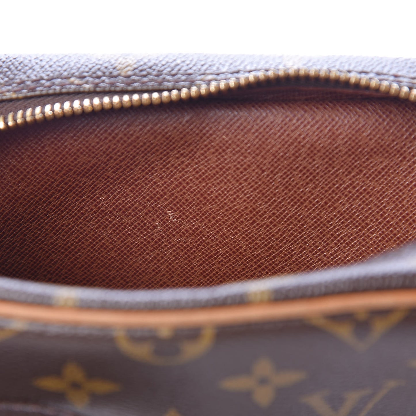 Monogram Amazone