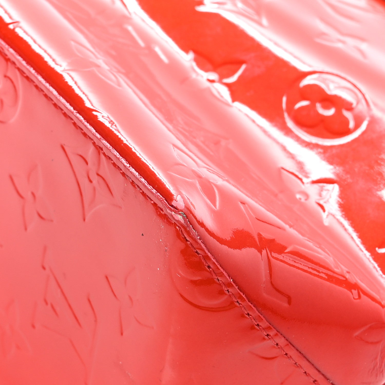 Louis Vuitton Vernis Reade PM Rouge 9 of 11