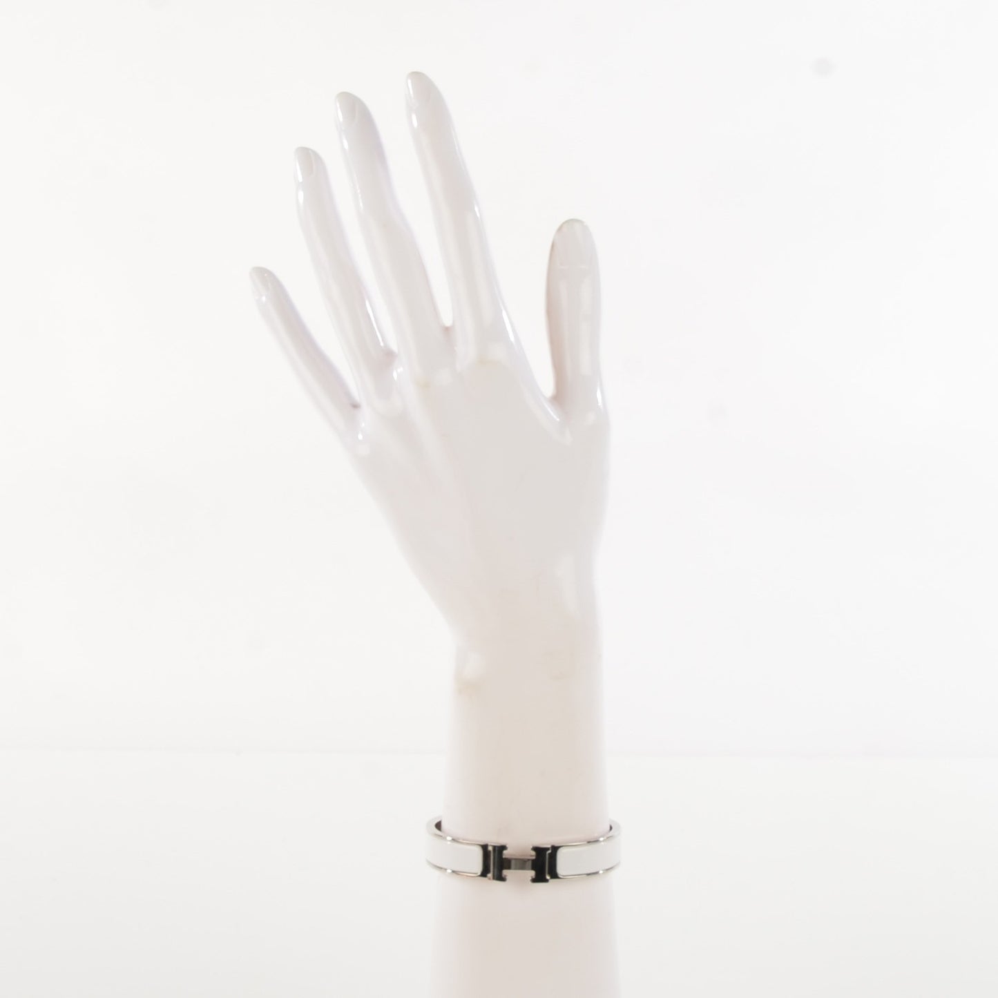 Enamel Narrow Clic Clac H Bracelet PM White
