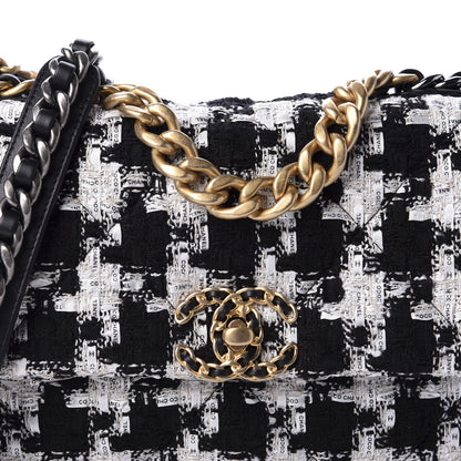Chanel Tweed Quilted Medium 19 Flap Black Ecru White 10 of 11