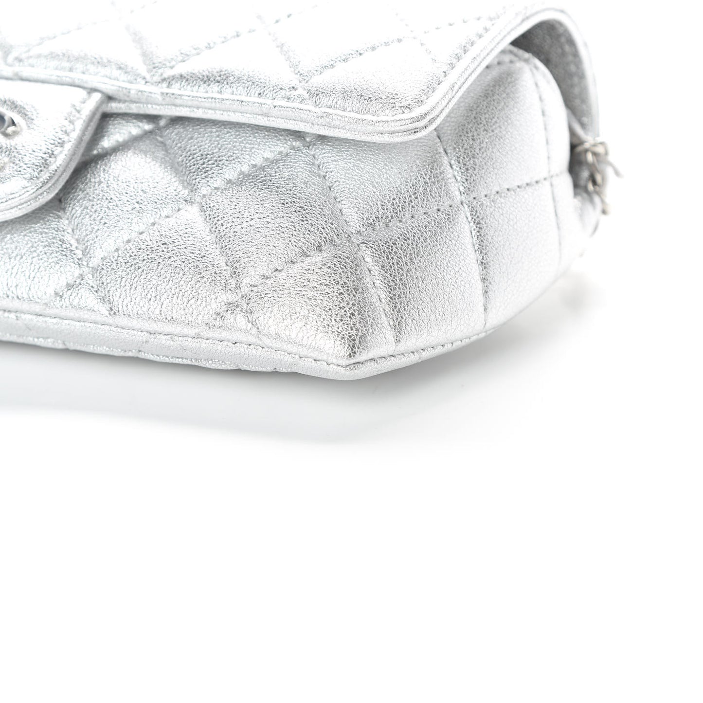 Metallic Lambskin Quilted Glasses Case With Chain Silver