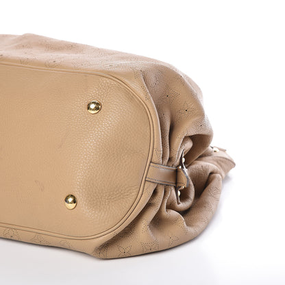 Louis Vuitton Mahina XL Biscuit 10 of 11