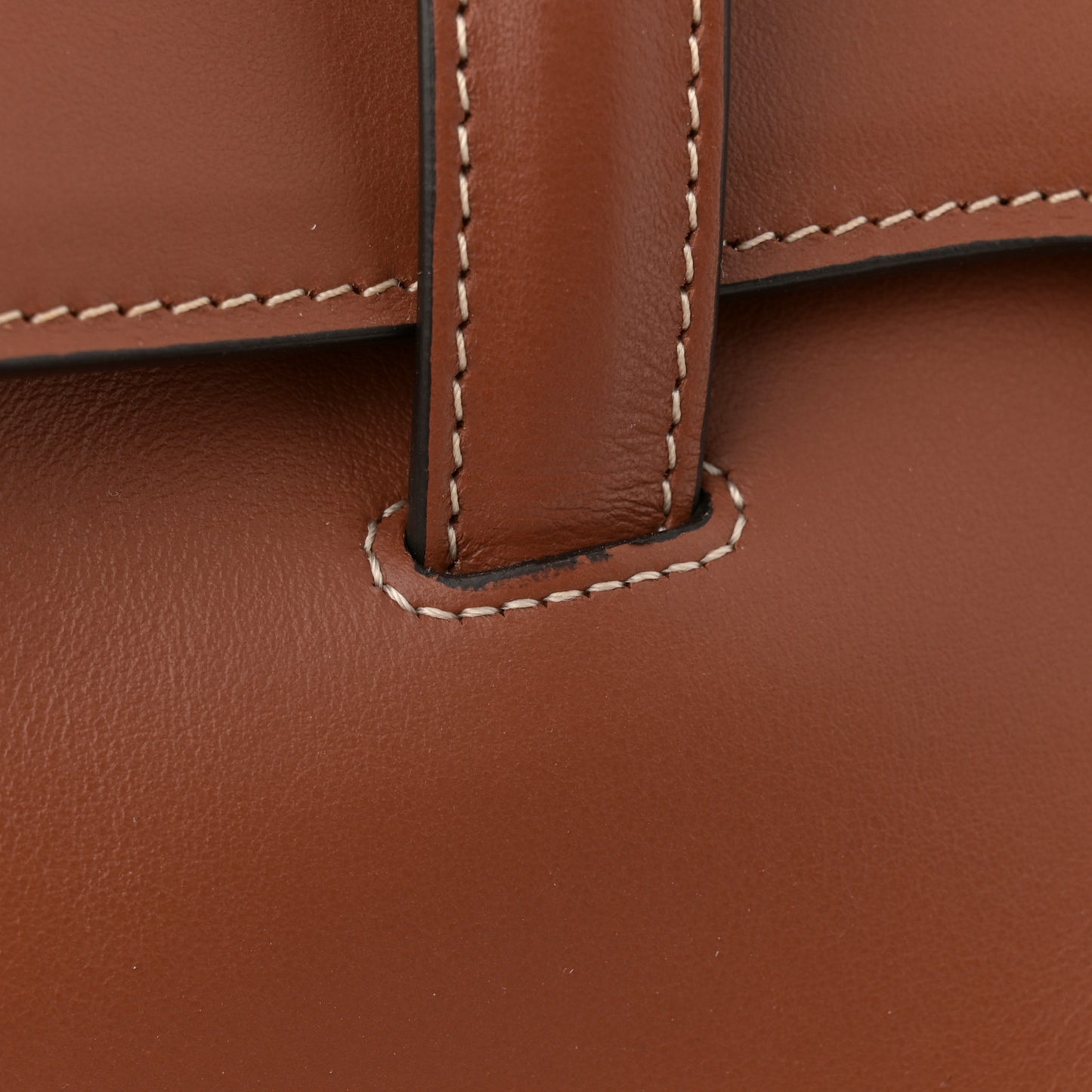 Calfskin Medium Soft 16 Bag Tan