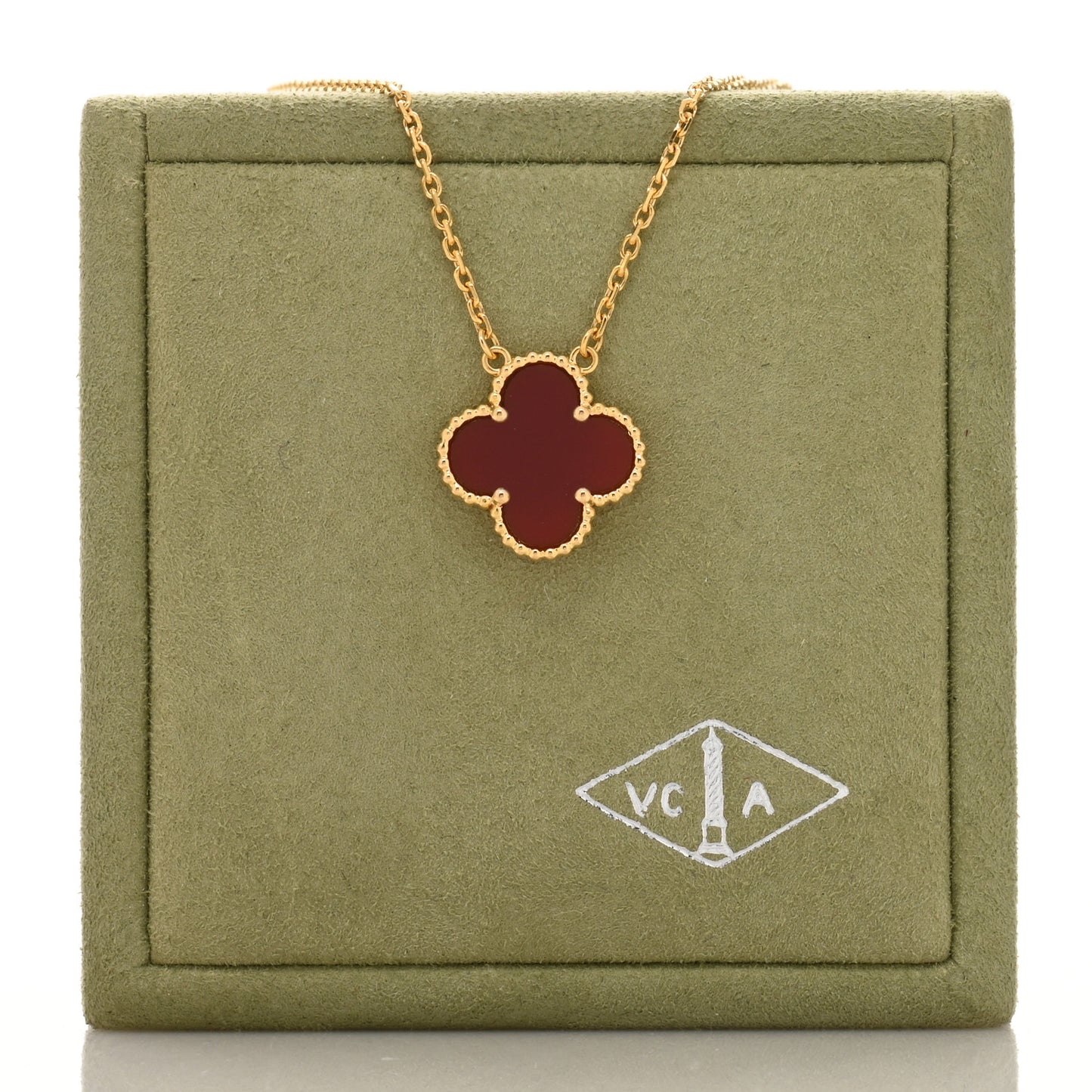 18K Yellow Gold Carnelian Vintage Alhambra Pendant Necklace