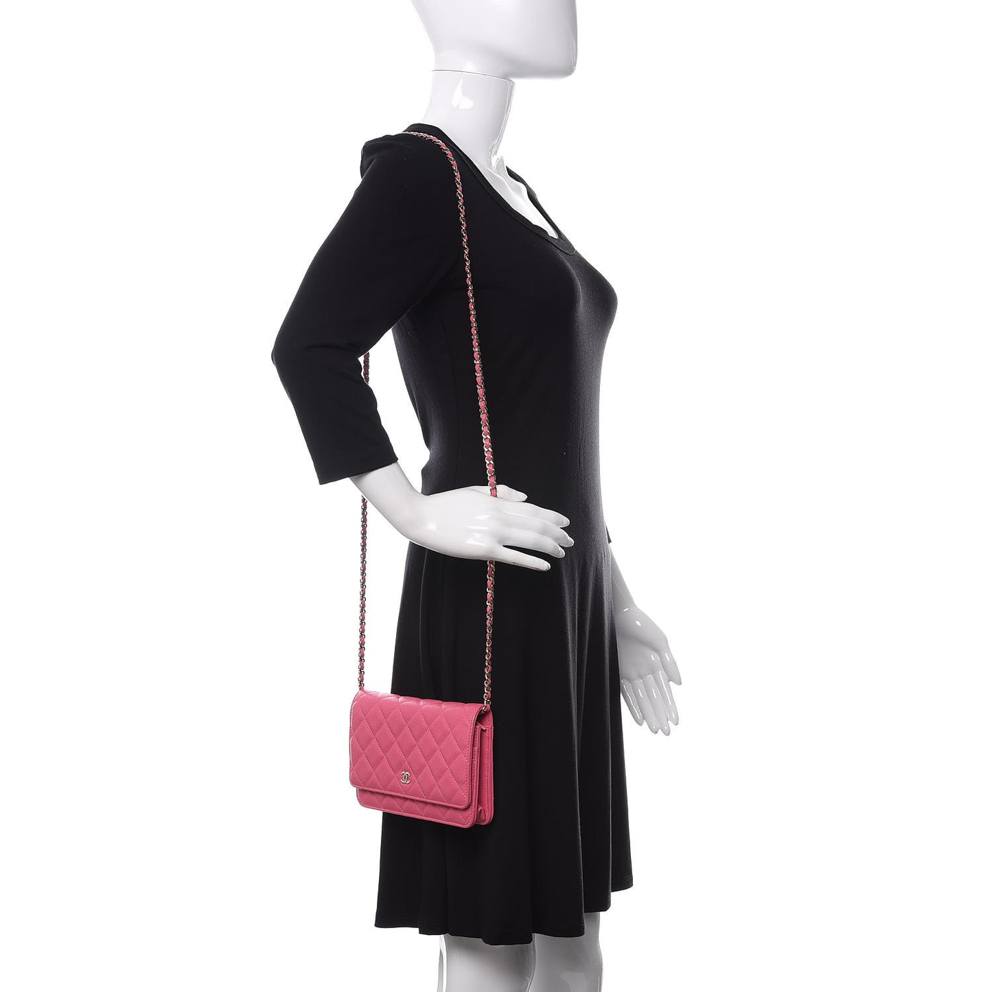 Caviar Quilted Wallet on Chain WOC Pink