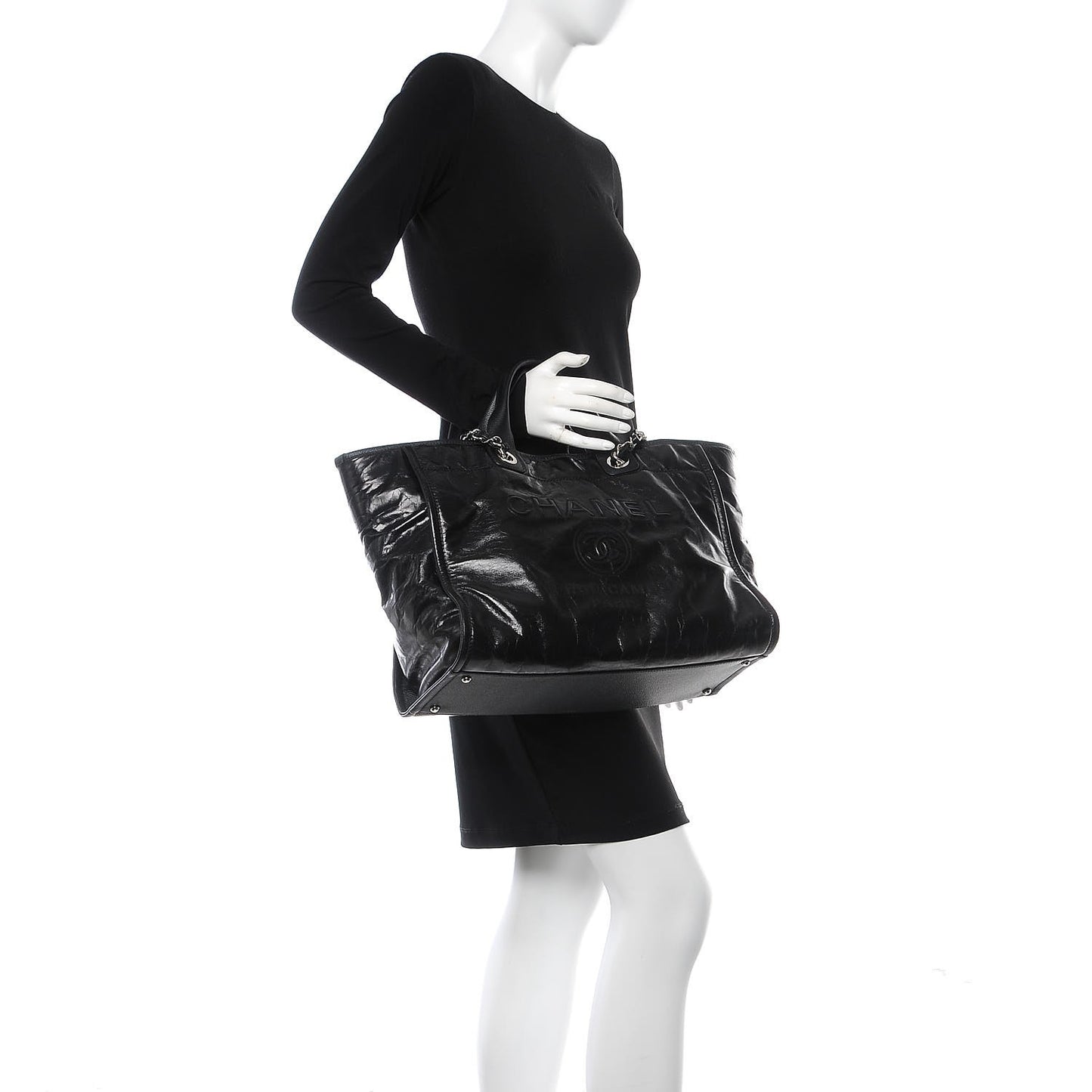 Glazed Calfskin Large Deauville Tote Black