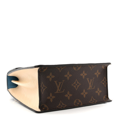 Louis Vuitton Vernis Epi Monogram Spring Street Light Blue 4 of 10