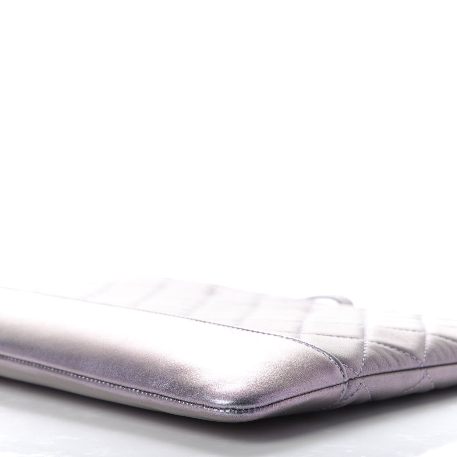 Chanel Iridescent Lambskin Quilted Medium Gabrielle Cosmetic Case Light Purple 7 of 10