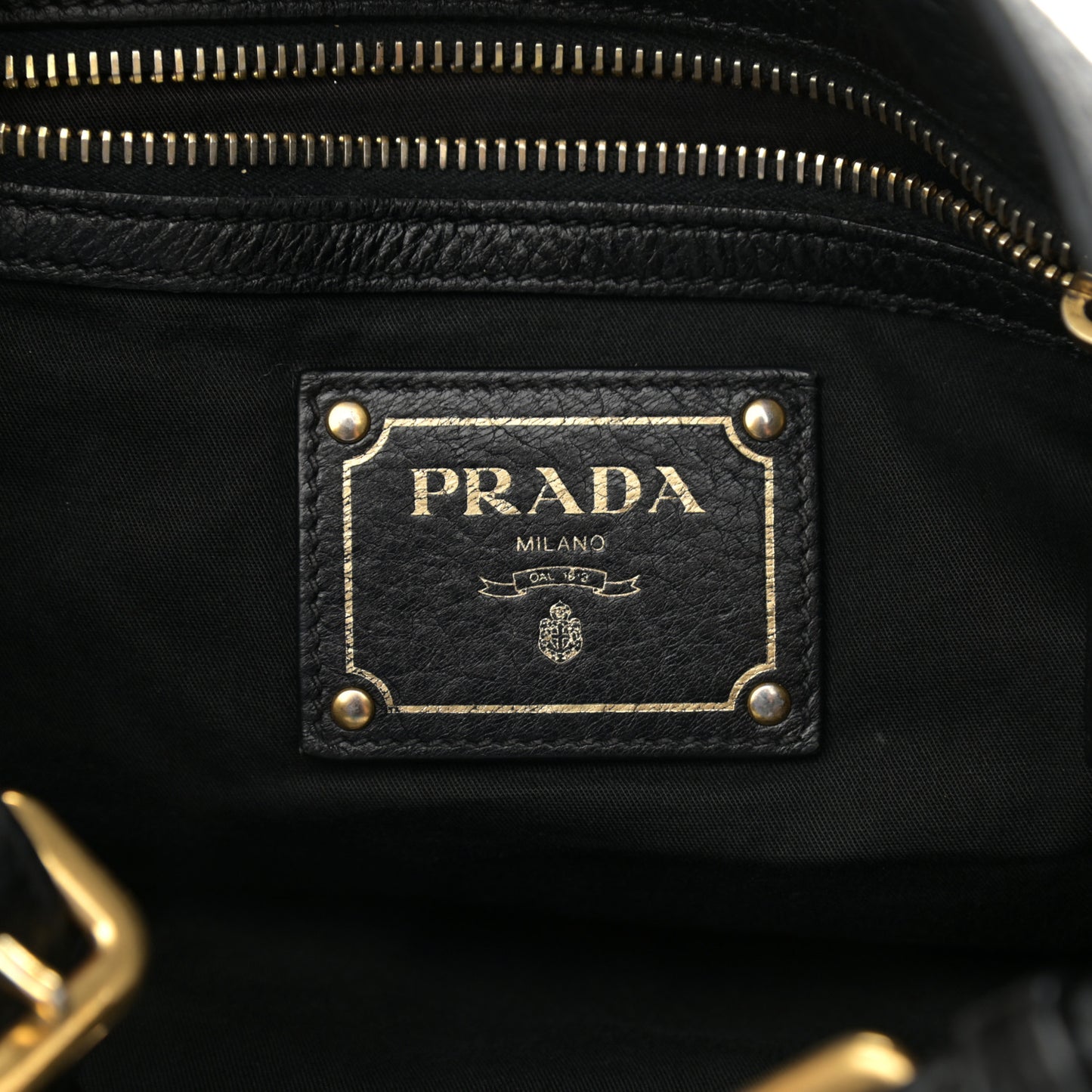 Vitello Daino Side Pocket Hobo Black