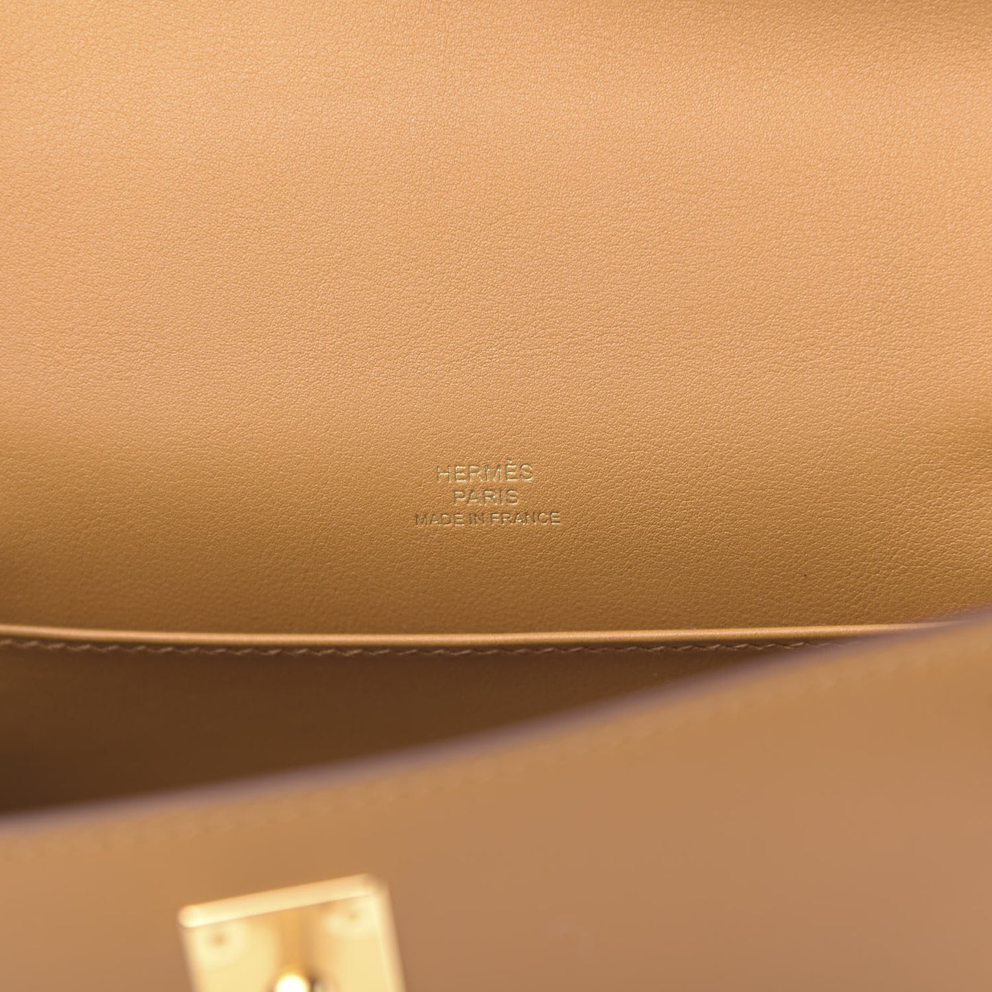 Swift Kelly Pochette Clutch Sesame