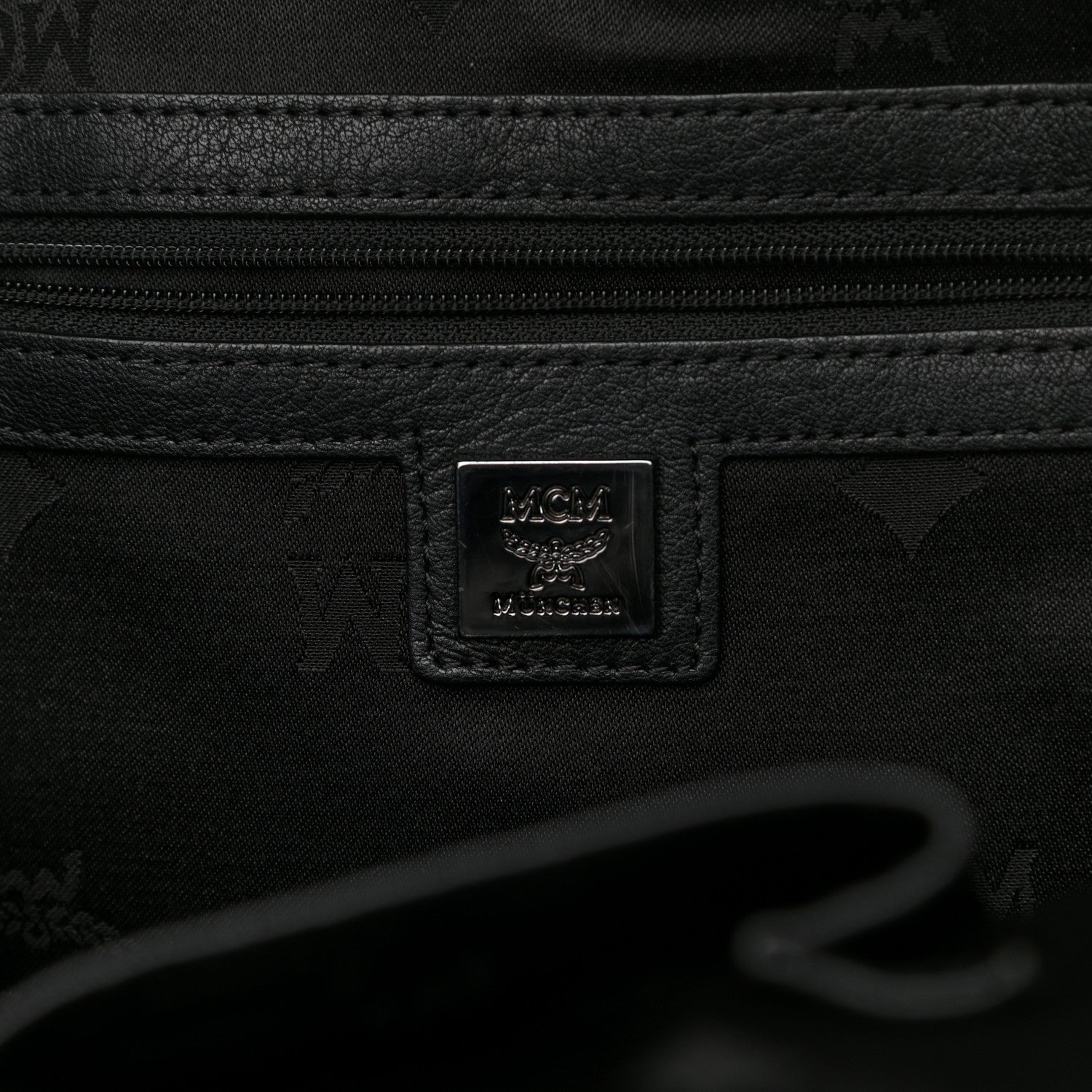 MCM Visetos Medium Sprinkle Stud Stark Backpack Black 6 of 10