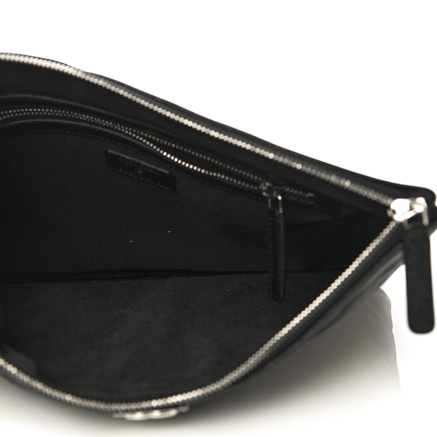 Caviar Quilted Medium Boy Cosmetic Case Black