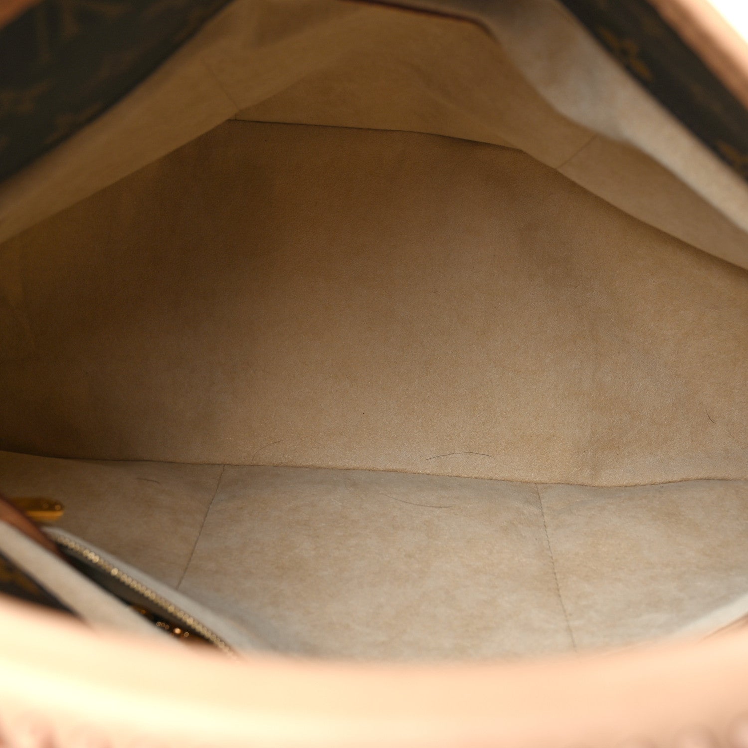 Louis Vuitton Monogram Artsy MM 6 of 12