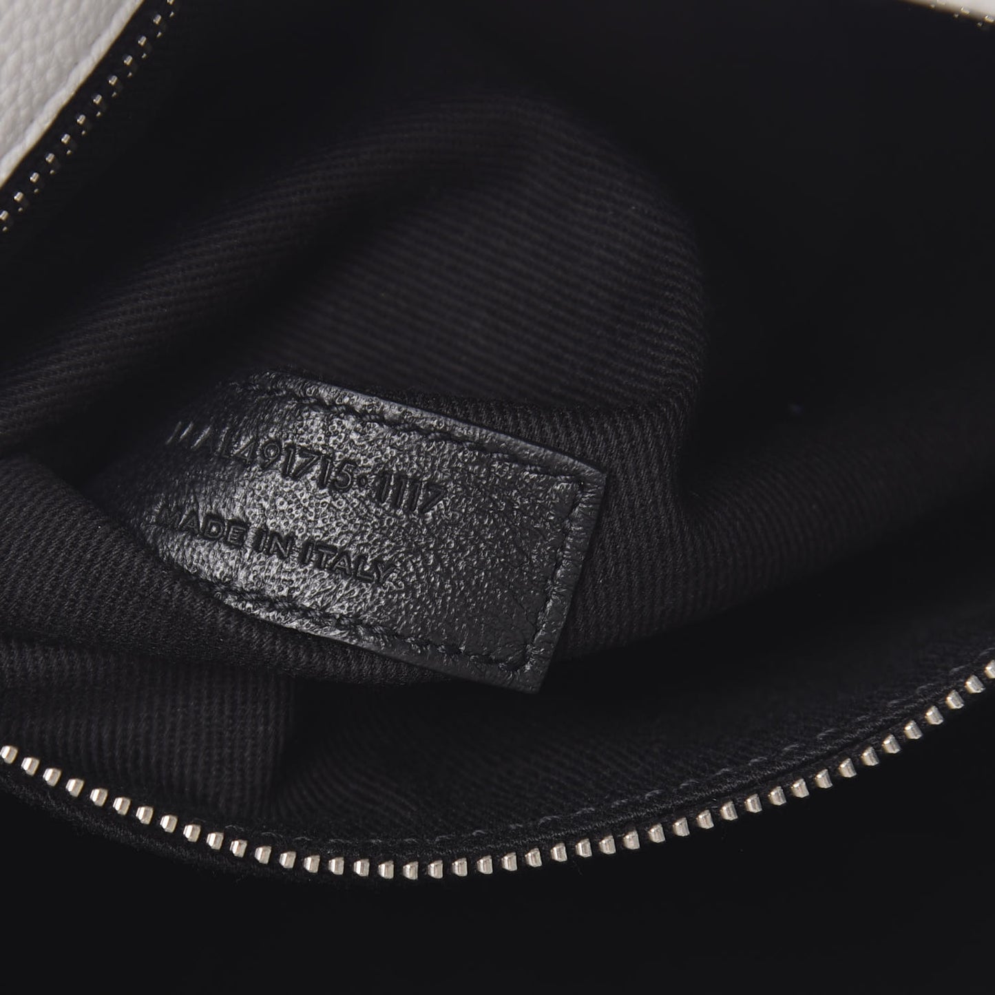 Grained Calfskin Baby Supple Sac De Jour White