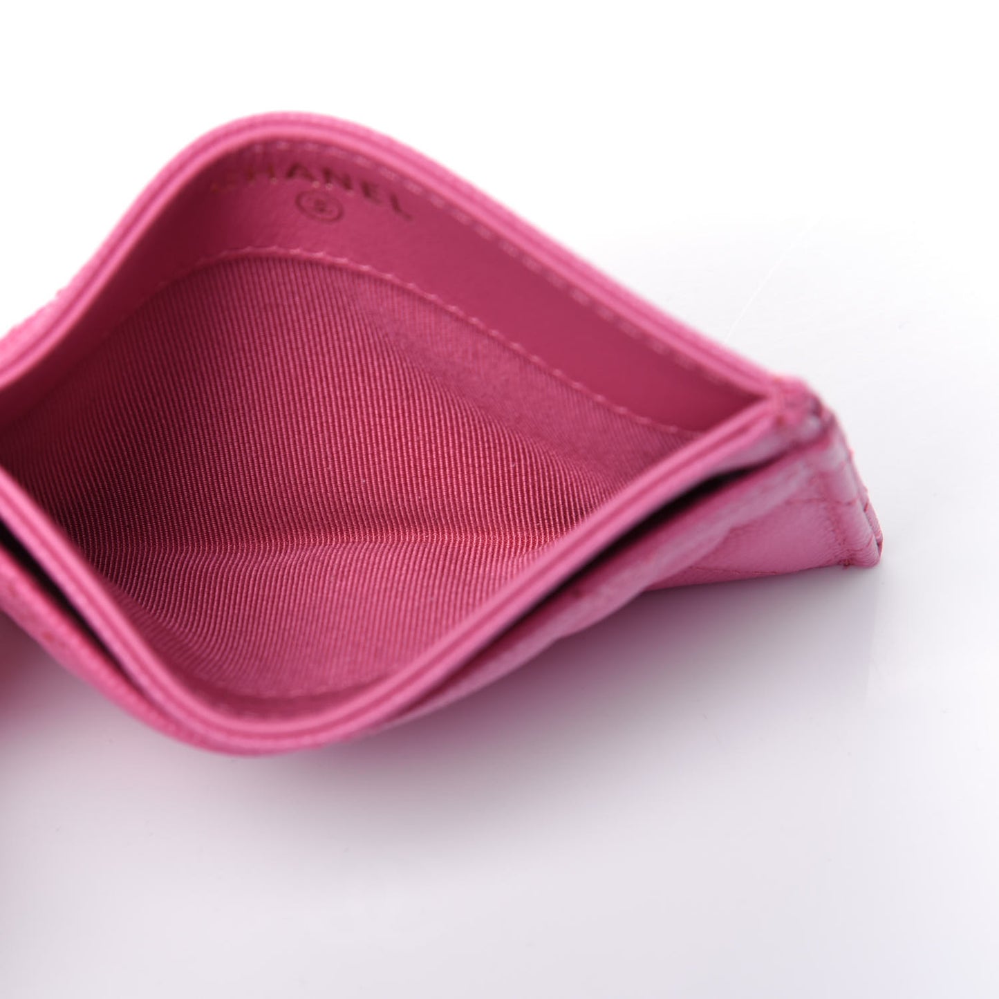 Caviar Quilted Card Holder Pink