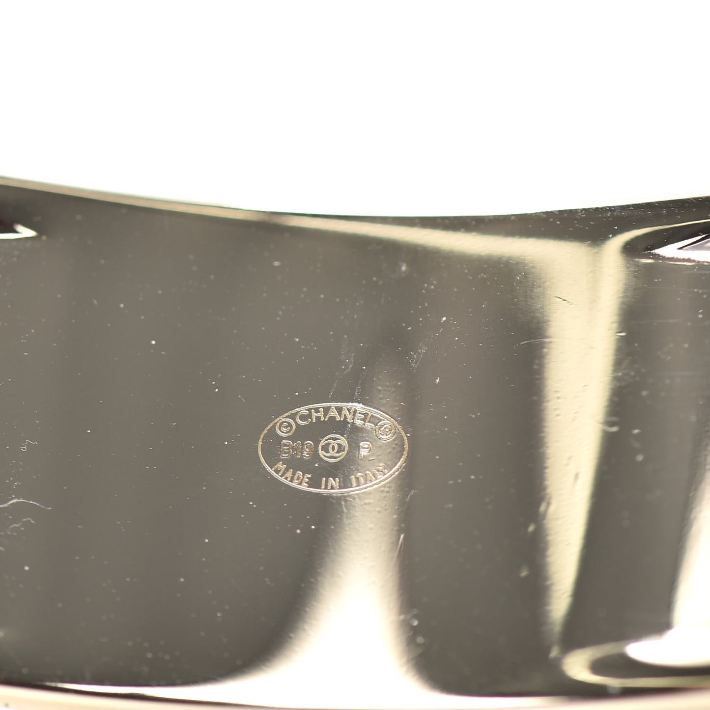 Calfskin Logo Buckle Bracelet S Black