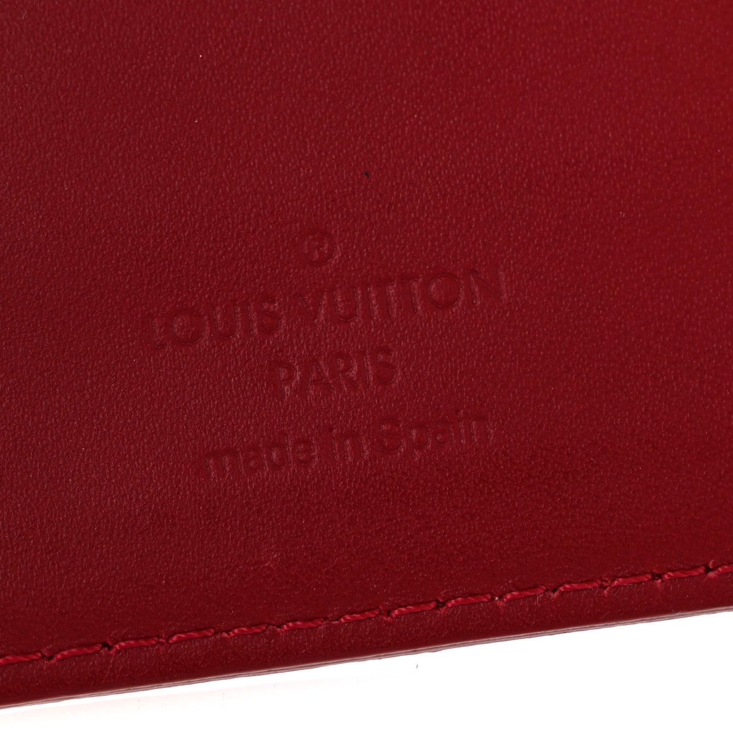 Louis Vuitton Vernis Small Ring Agenda Cover Pomme D'Amour 6 of 9