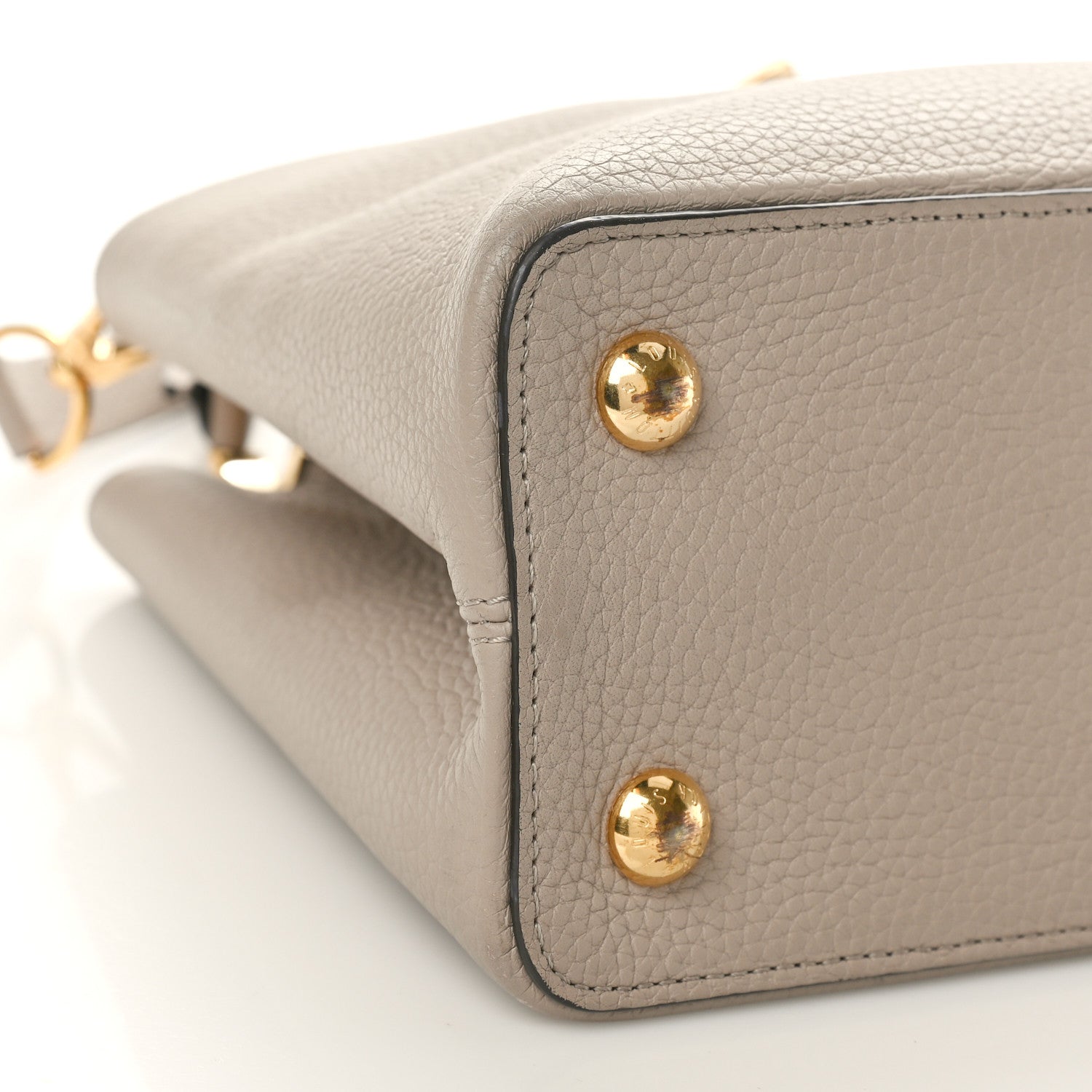 Louis Vuitton Taurillon Capucines PM Galet 8 of 11