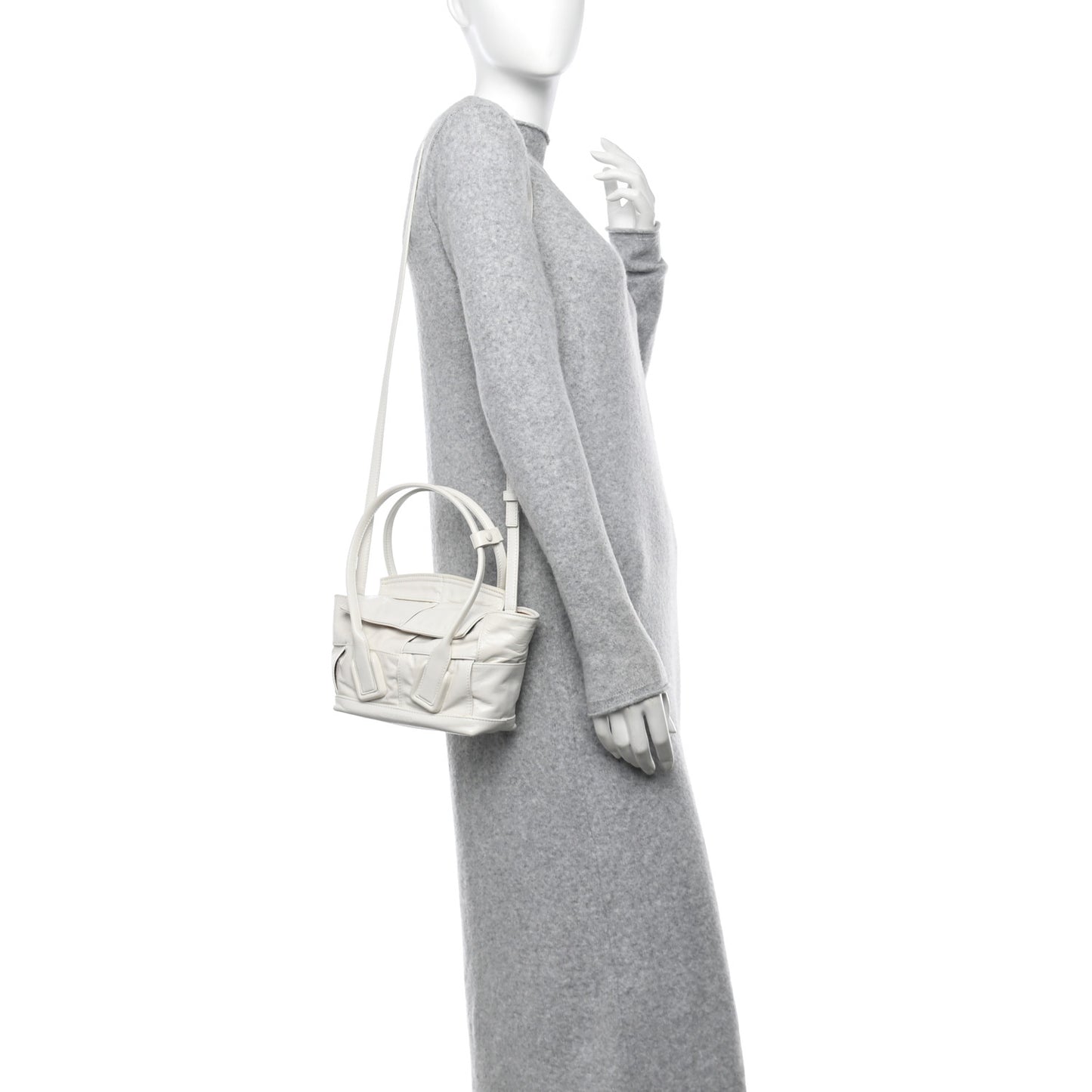 Paper Calfskin Maxi Intrecciato Mini Arco Slouch Plaster
