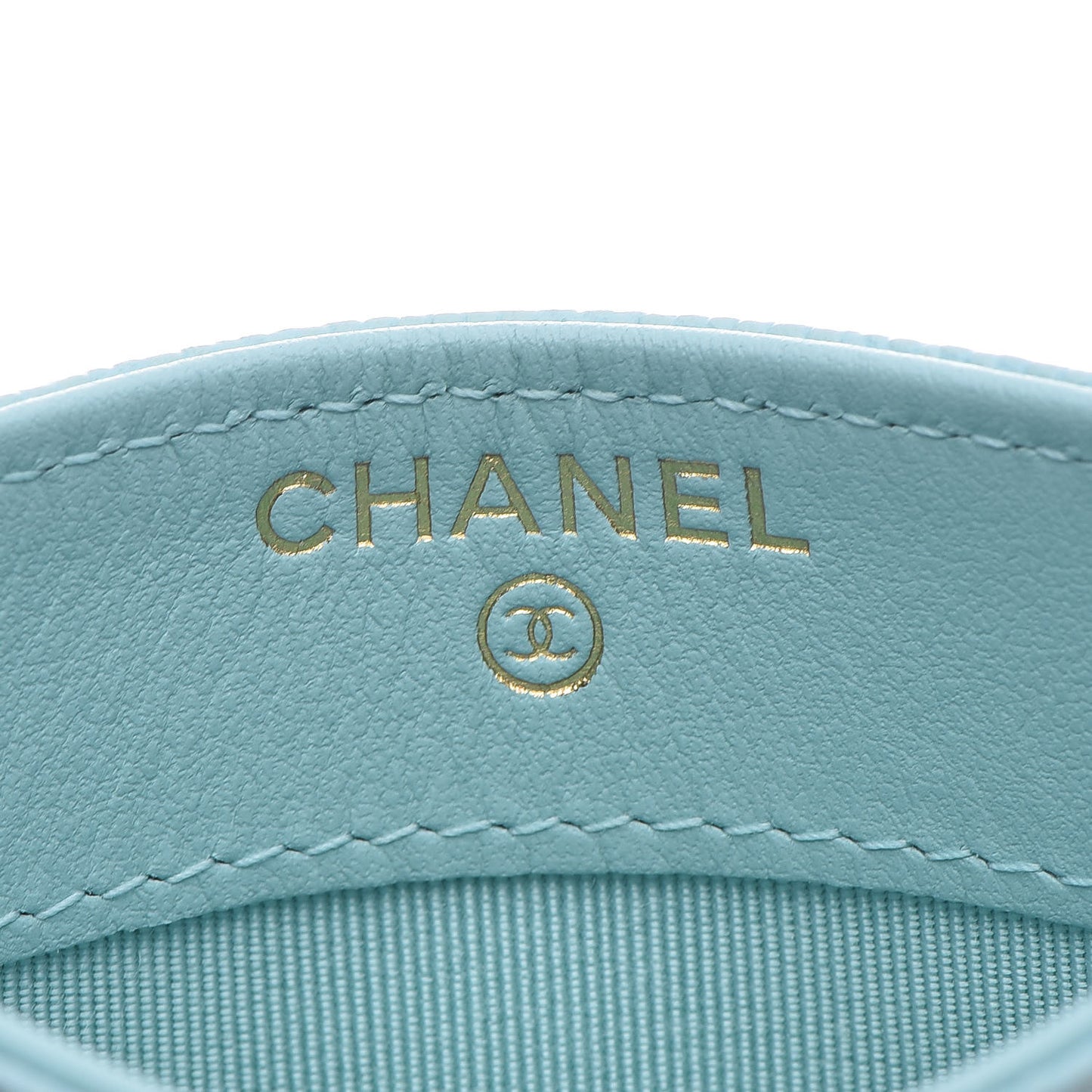 Caviar Quilted Card Holder Light Blue