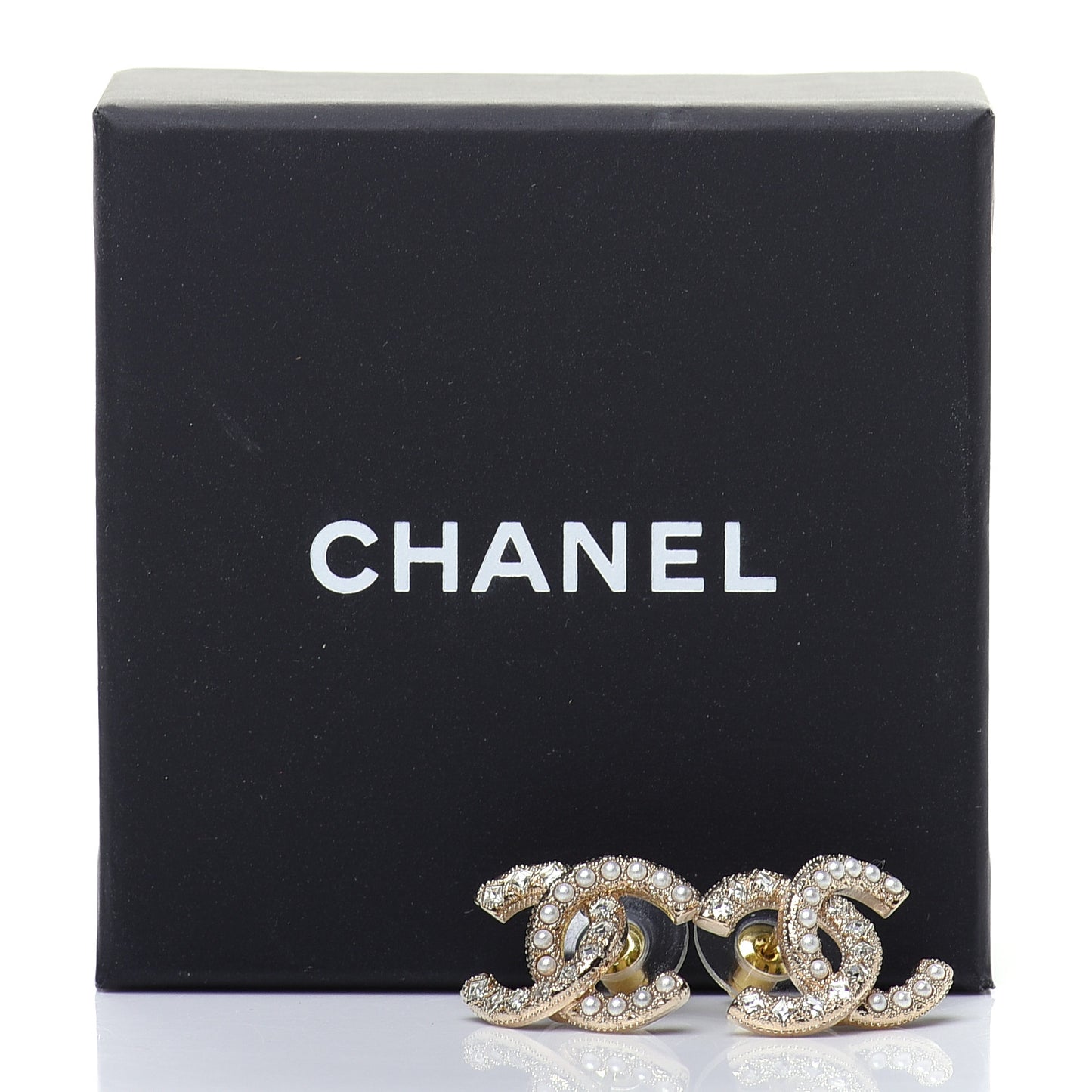 Crystal Pearl CC Earrings Gold