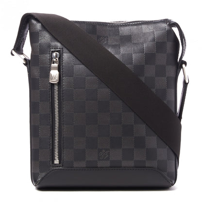 Louis Vuitton Damier Infini Discovery Messenger BB Onyx 1 of 8