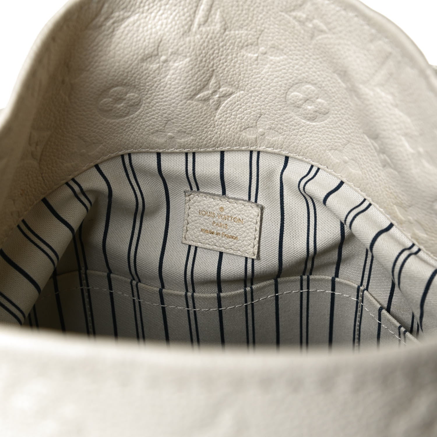 Louis Vuitton Empreinte Artsy MM Neige 7 of 17