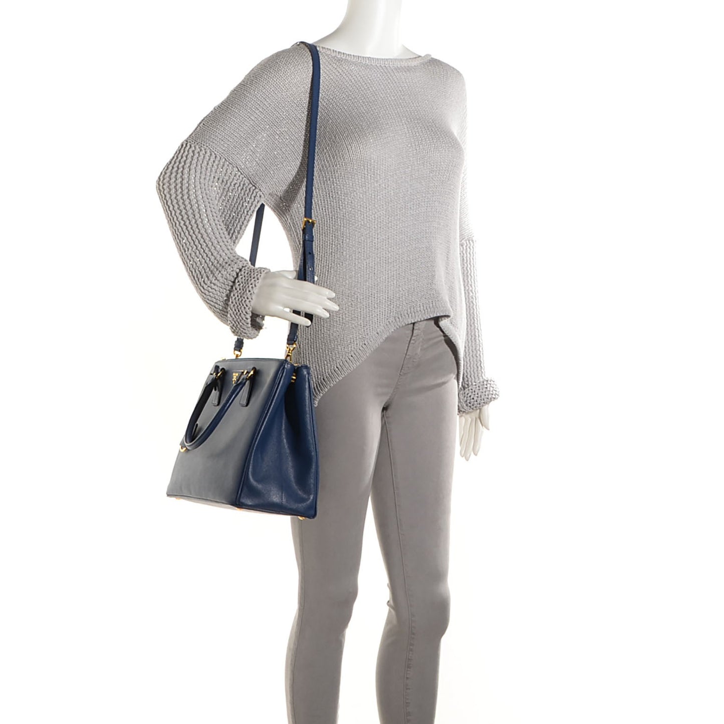 Saffiano Lux Medium Double Zip Tote Bluette