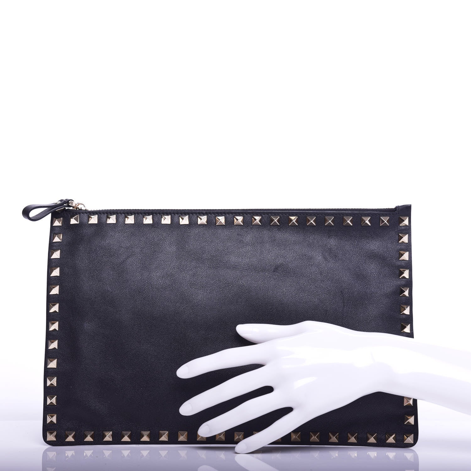 Valentino Garavani Vitello Large Rockstud Zip Pouch Black 2 of 8