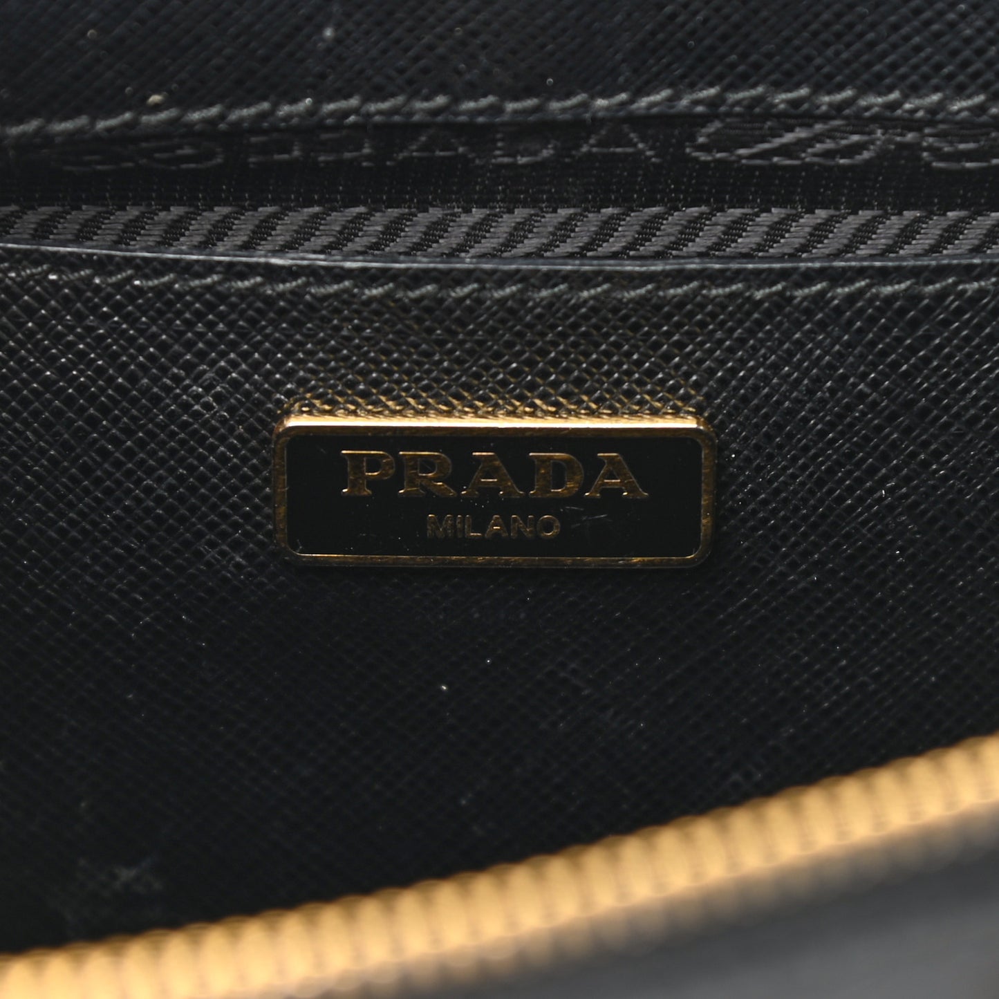 Saffiano Lux Micro Galleria Double Zip Tote Black