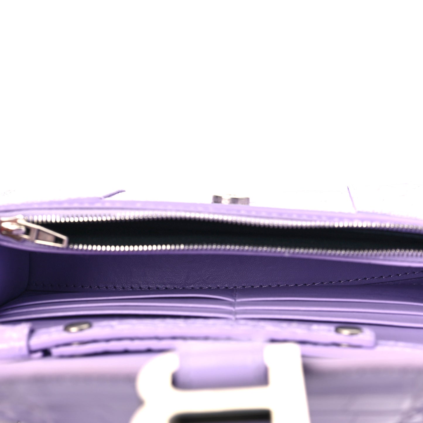 Shiny Calfskin Crocodile Embossed Hourglass Chain Bag Lilac