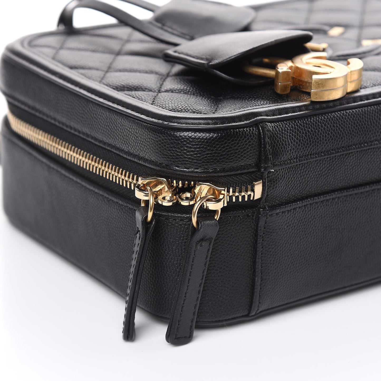 Caviar Quilted Medium CC Filigree Vanity Case Black