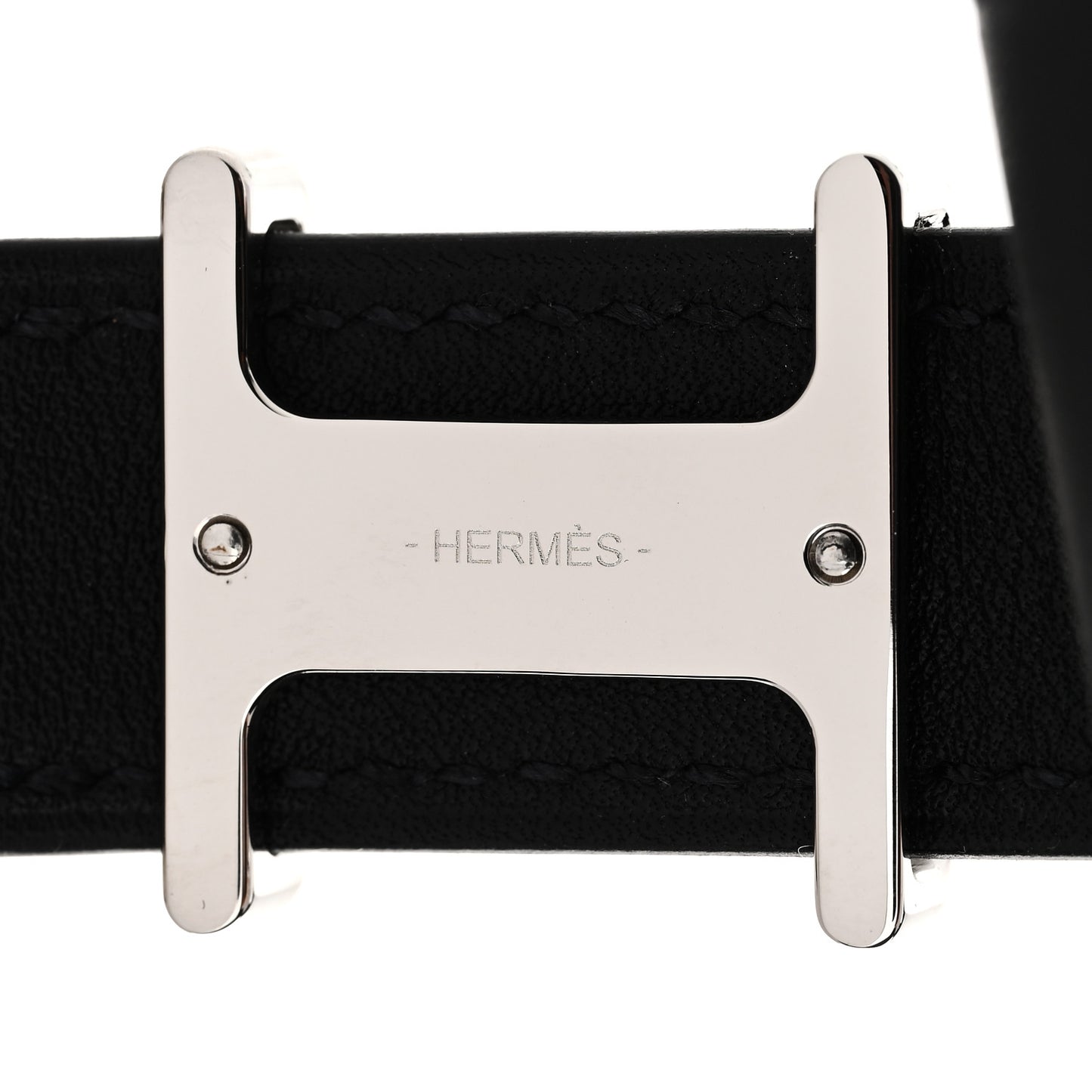 Swift Trench Cuff Bracelet T4 Black