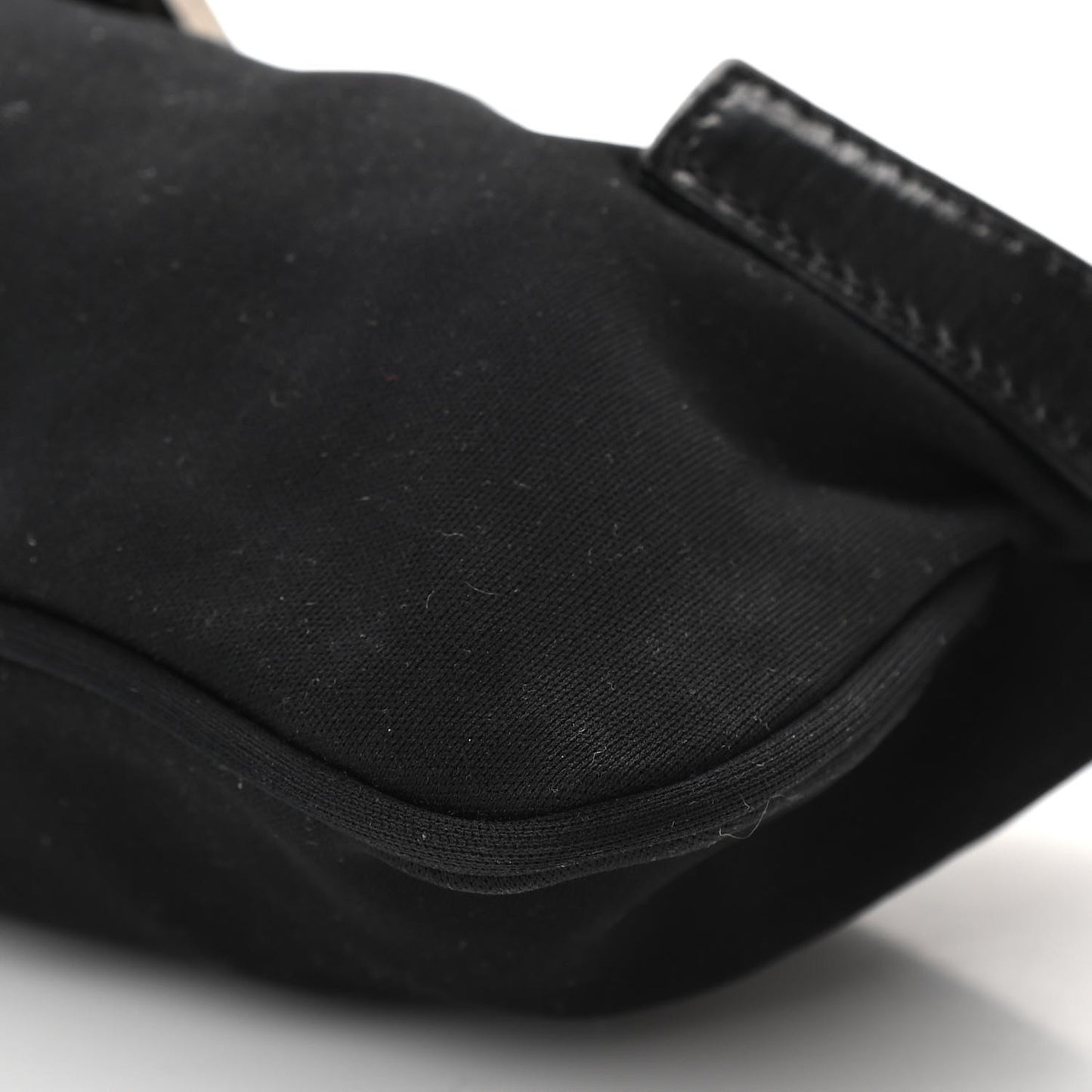 Neoprene Baguette Black