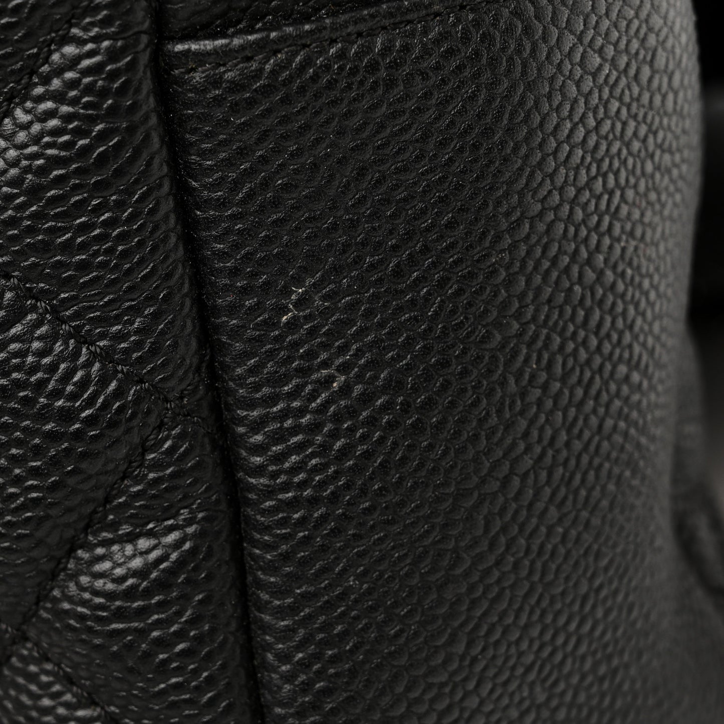 Caviar Quilted Jumbo Easy Flap Black