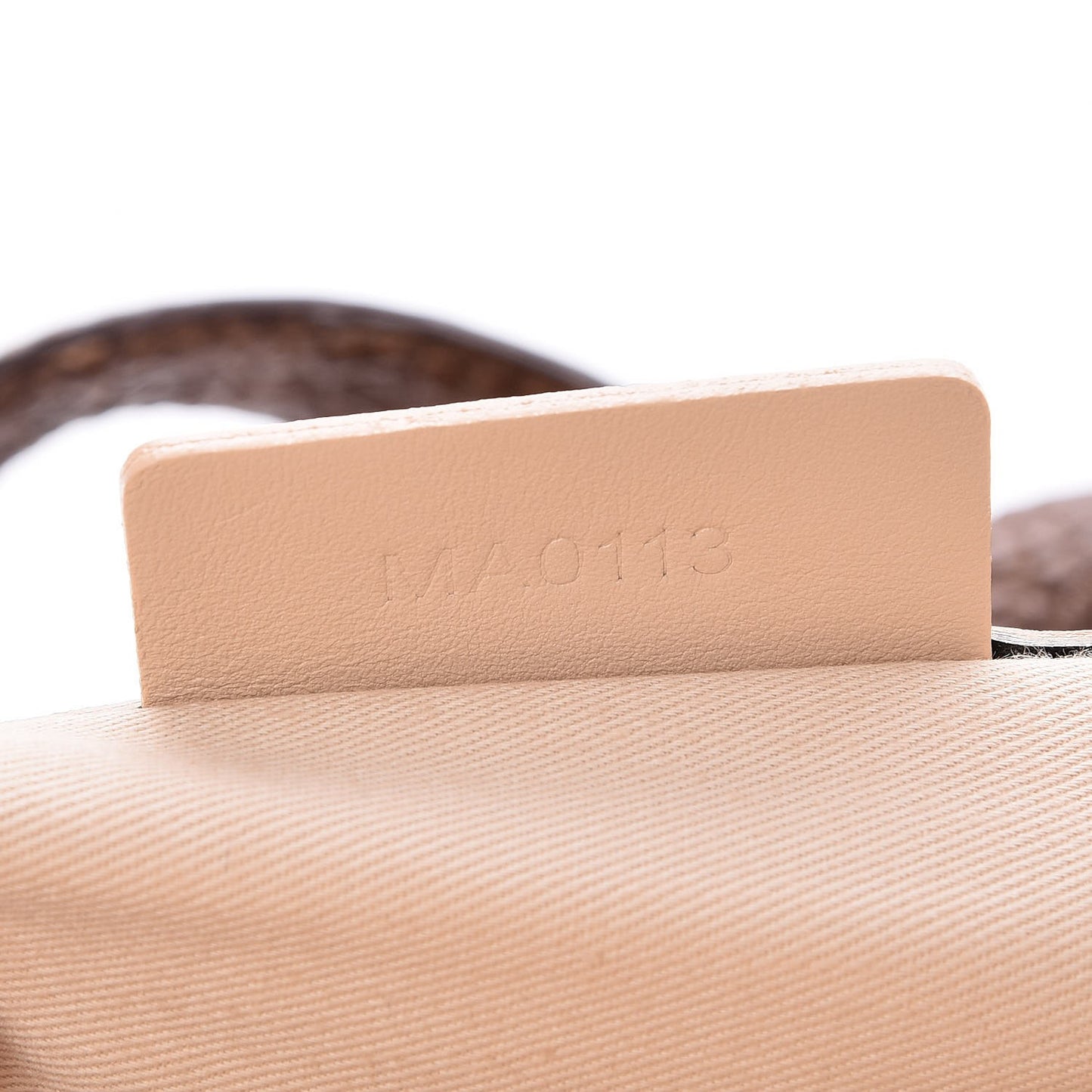 Bubble Calfskin Medium Nightingale Brown
