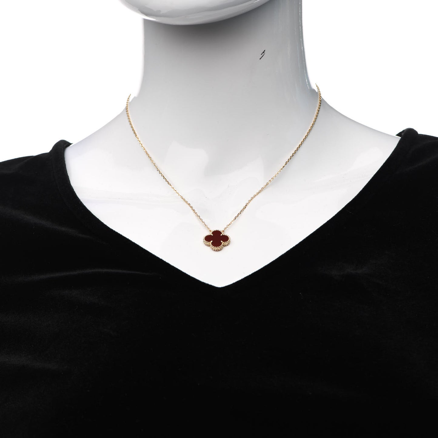 18K Yellow Gold Carnelian Vintage Alhambra Pendant Necklace