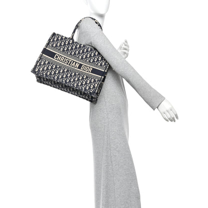 Christian Dior Oblique Medium Book Tote Blue Multicolor 2 of 10