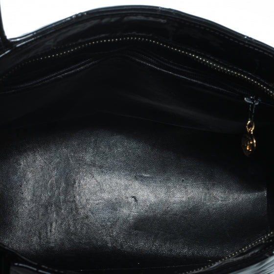 Patent Medallion Tote Black