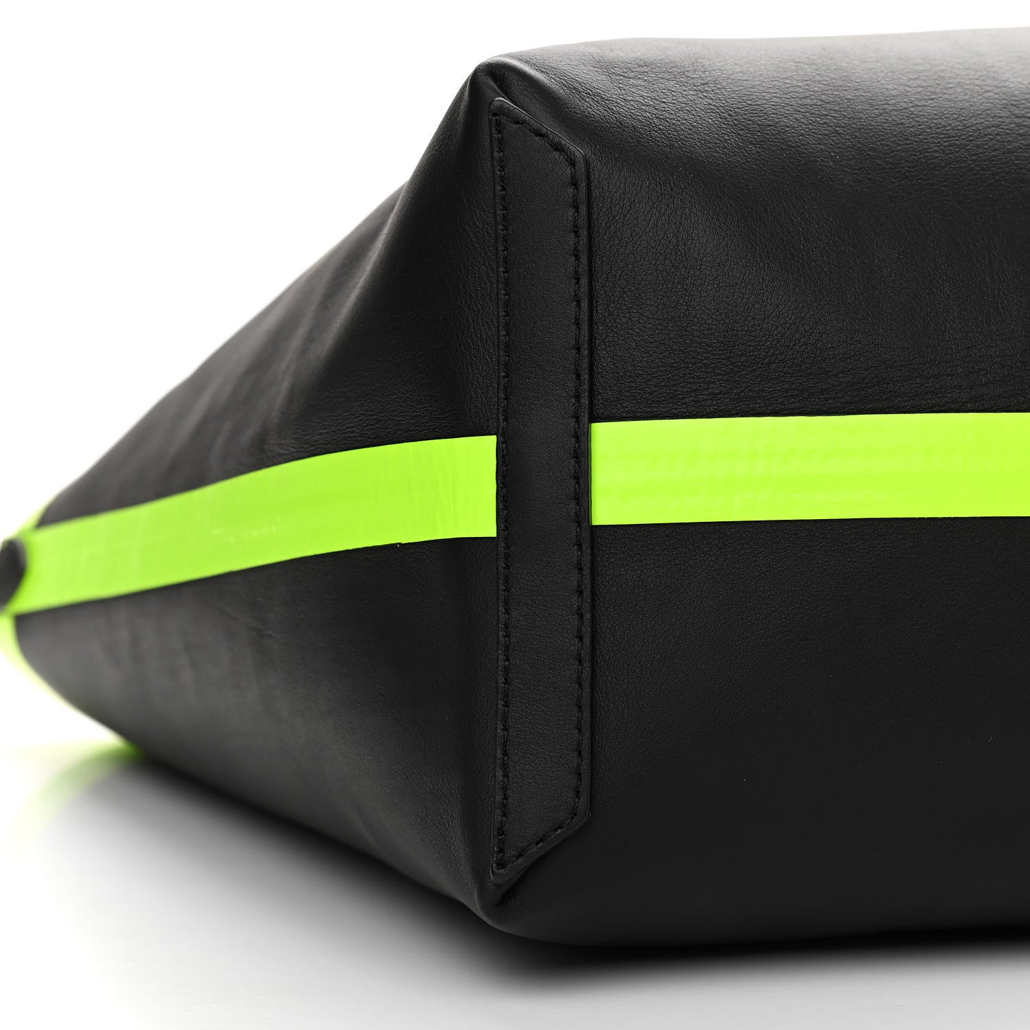 Burberry Canvas Mega Check The Giant Reversible Tote Black Neon Yellow 13 of 16