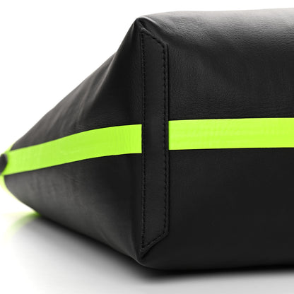 Burberry Canvas Mega Check The Giant Reversible Tote Black Neon Yellow 13 of 16