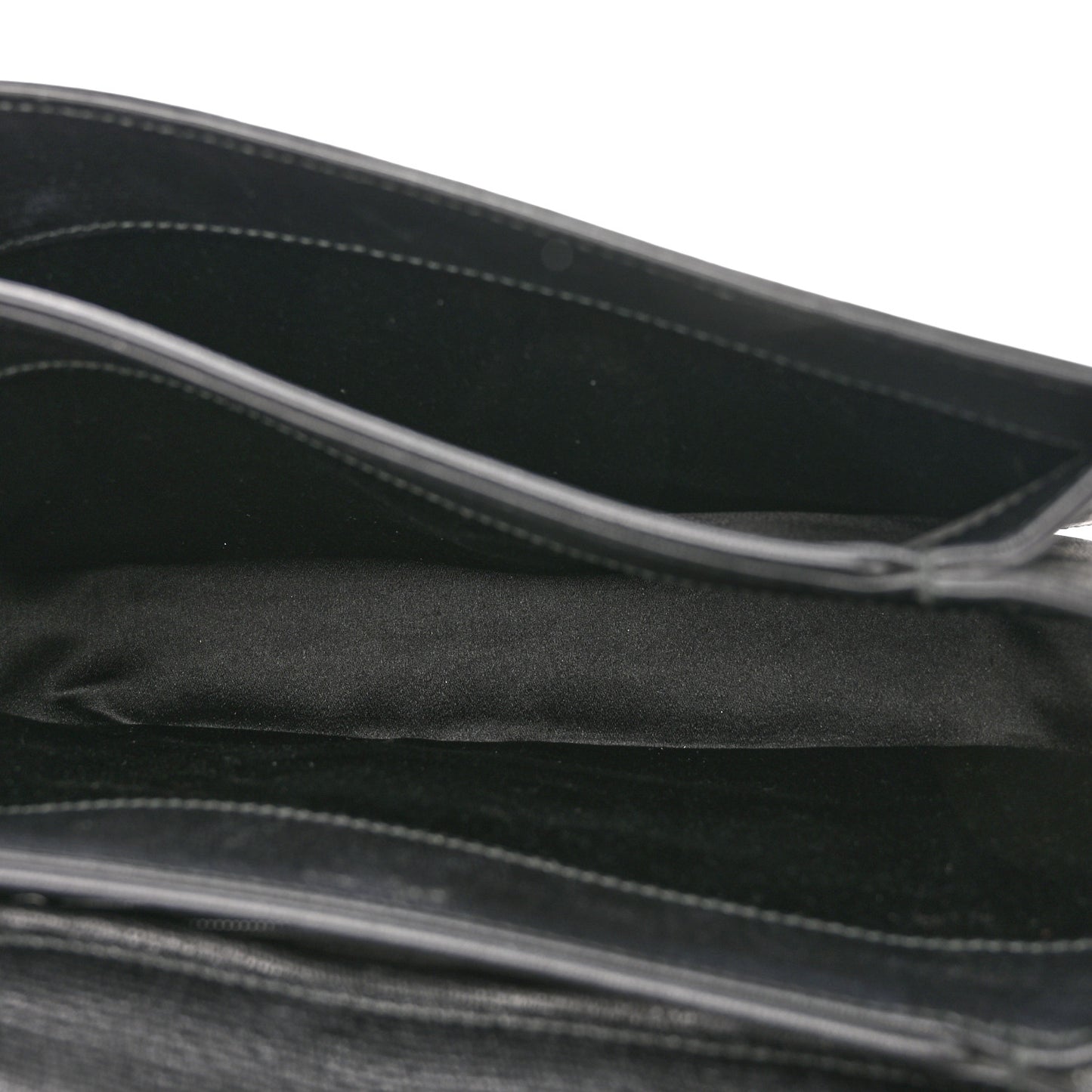 Calfskin Classic Y Satchel Black